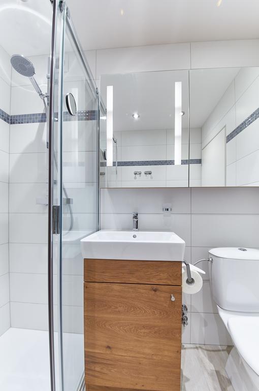 Diamond Apartment *