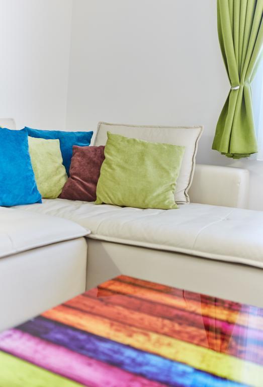 Diamond Apartment *